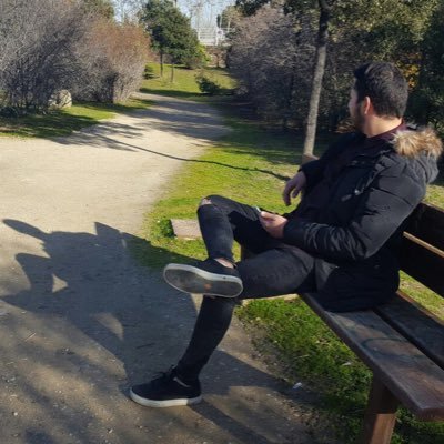Sin biografía.