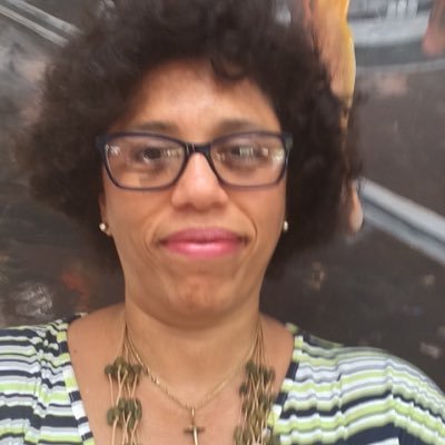 LuciaSapucahy's profile picture. EFL teacher,movie history researcher , artist and movie geek.