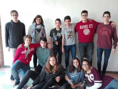 Som un equip de robòtica que participa a la First Lego League de Tarragona.
Since 2012.
Vedruna - El Carme