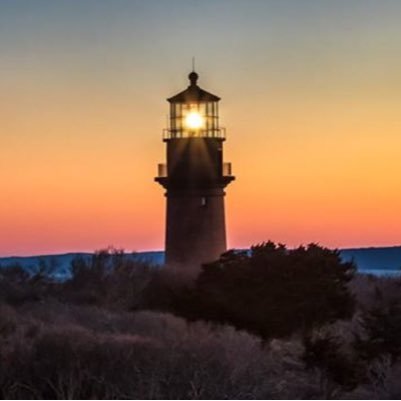 Founder of Cape Cod Vacation Compass. Delivering informed & expert online free webinar-workshops on how to plan the best family vacation on Cape Cod! ⚓️