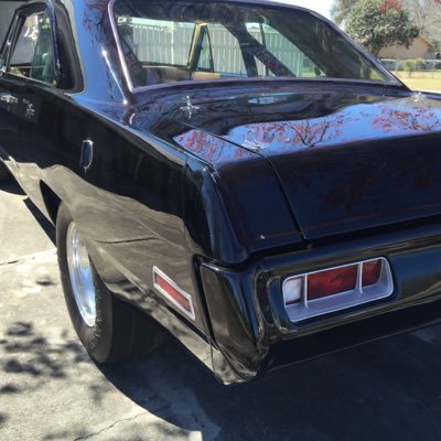 faelliott3's profile picture. 