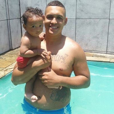 A simplicidade é o último degrau da sabedoria. (: