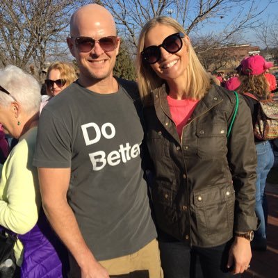 amyzook_'s profile picture. 