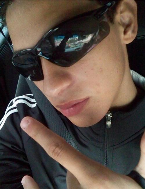 RoneAcar's profile picture. 