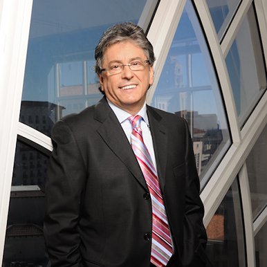 Uruguayo. Ex-Presentador principal del show Jorge Ramos y su Banda de ESPN Deportes, Telemundo, Radio Única, Univisión Radio💻 -