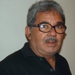SEBASTIÃO GOMES MATHIAS
65 ANOS CASADO CINCO FILHOS
O MAIS NOVO 32 ANOS E MAIS VELHO 45 ANOS. MORO EM VITORIA ES.