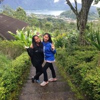Yanik Sastraningsih (@yaniksastra) 's Twitter Profile