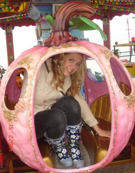 Lauraelise87's profile picture. Let's put it this way...If I could marry Ron Burgundy, I would.