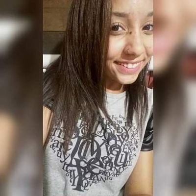 Catizeenha's profile picture. Uma ninguém que não presta pra nada :) Facebook: Cati Ferreira
Instagram: catizeenha
Whats App: 05184151978
Snap: catizeenha