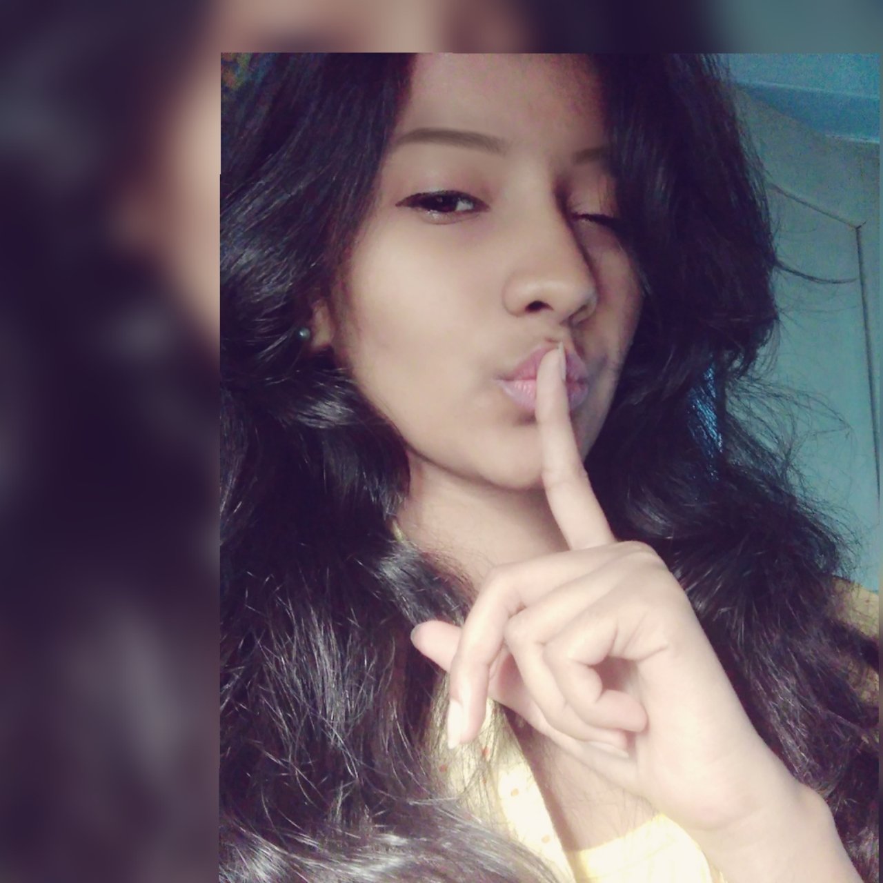 Never explain yourself:
   your friends don't 'need it'
& your enemies won't 'believe it'
Instagram-kritisarda08