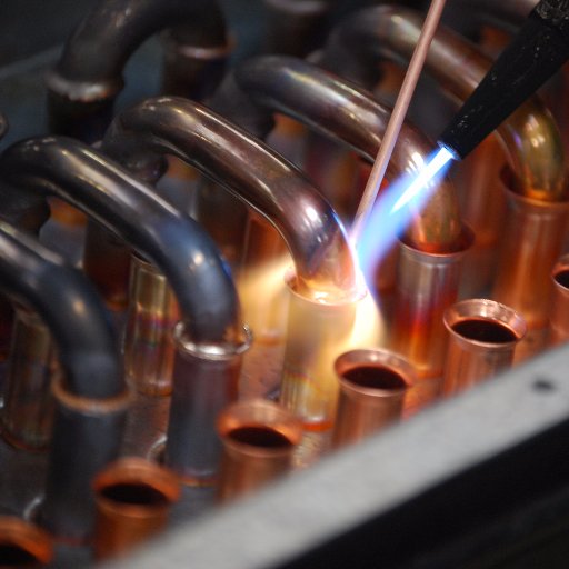 Somos fabricantes de equipos de intercambio térmico. Aerocondensadoras, Dry Cooler (Aeroenfriadoras), Aerotermos y Aeroevaporadoras (comercial@inditer.es).