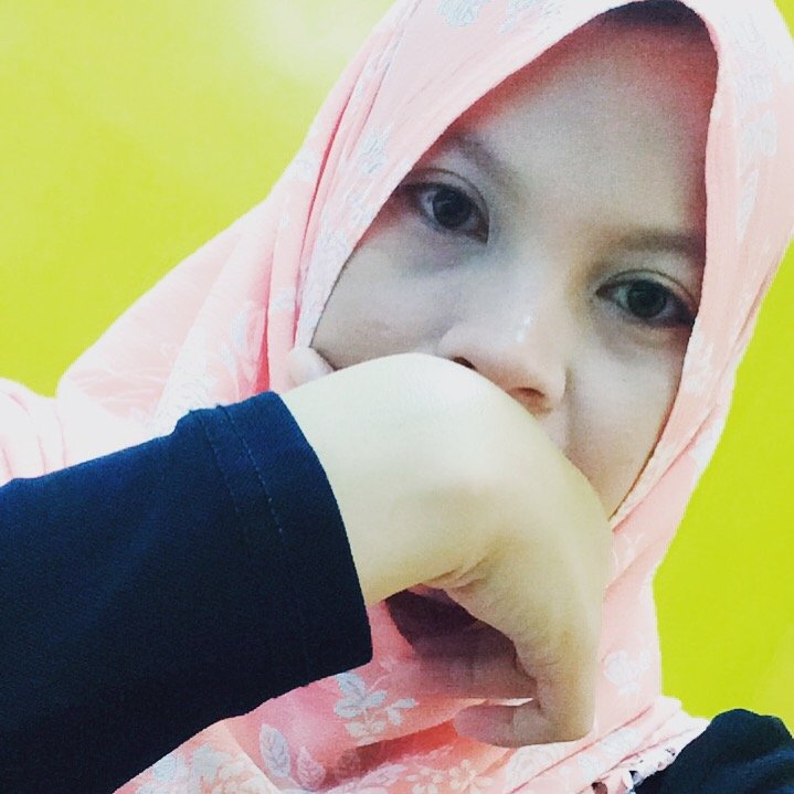 ..Ά̲̣̥pά̲̣̥ Ɣɑ̈ñƍ Ūđåћ ϑɪ̣̝̇ garizkan oLeeh engkaau (اَللّهُ) ªķΰ terima dan ikLaaas menjaLaninya.. Thanks to alLaaah :)