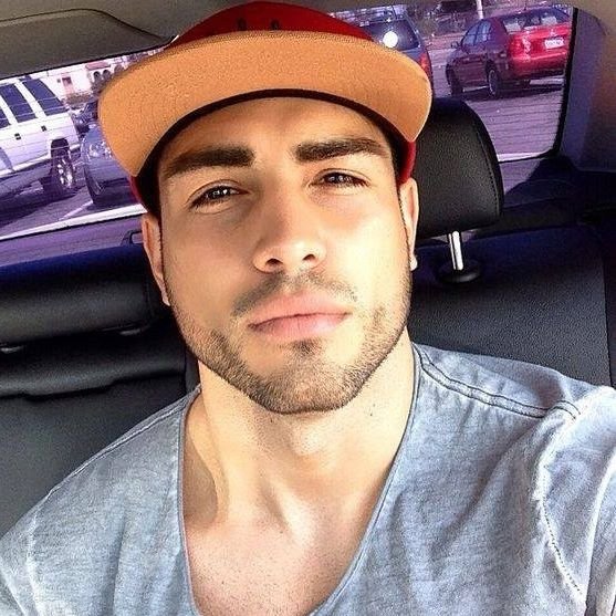 BonillaYun's profile picture. Apasionado de la Vida, El amor y La COMIDAA