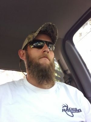 Real_J3T3D's profile picture. -U.S.M.C. Veteran-Georgia Bulldogs -Beardlife -God, Guns and Country Music-