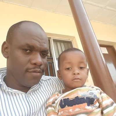 najauro's profile picture. 