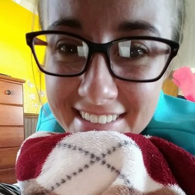 YoderHy's profile picture. Snapchat - yojohannah
  Your life is where your heart is💜