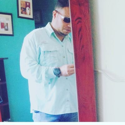 jkarlos_1985's profile picture. A las mujeres no hay que comprenderlas hay que AMARLAS