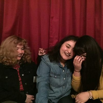 theberetsrock's profile picture. starring glennz , jaggy, frenchie, steph