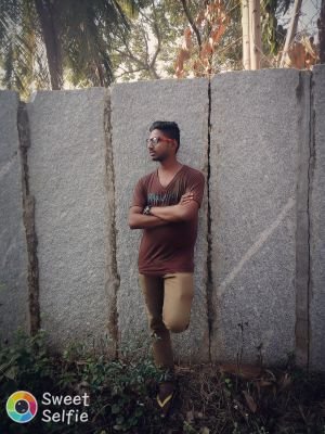 mohamme83321038's profile picture. Work hard every time you sucess