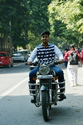 SACHINT04026622's profile picture. student leader
Dusu sports president
study at sri  aurbindo college
Delhi university.