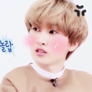 preoder0404's profile picture. ดูสินค้าที่รับพรีใน ❤️ หรือ #โชกี้พรีเกา | ดูของพร้อมส่ง #โชกี้stock อัพเดต #ศูนย์สี่อัพเดต | ไม่รับคืนสินค้าทุกกรณี ถาม/สั่ง DM | * จัดส่ง EMS ทุกรายการ *