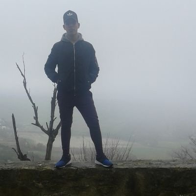 mustyjr98's profile picture. barcelonista , futbol comonsyilo de vida 😄