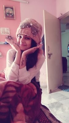 meghu0205's profile picture. 