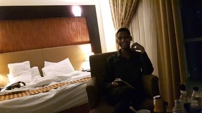 Ummeed8's profile picture. 