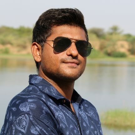 parthskyward's profile picture. 