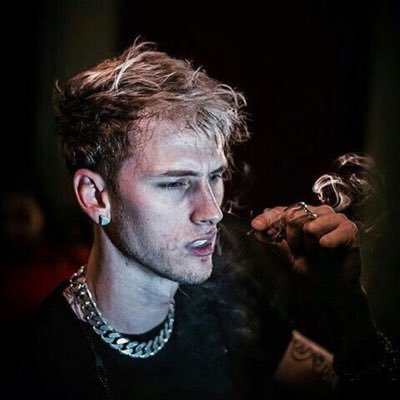 rpwelijahg's profile picture. almost dead.