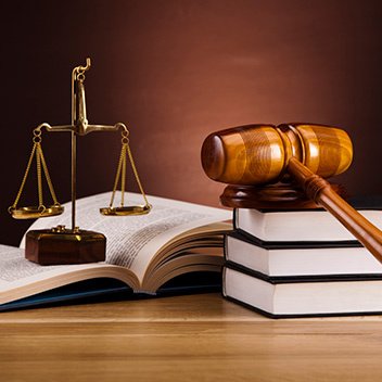 The Criminal Law 5120 Group C Twitter Page: Teodora Prpa, Sarah Morrey, Jessica Schissler, Desiree Smith