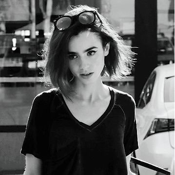 Cassy_wolfie's profile picture. That girl who has no name.