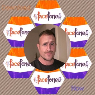 FaceFoneFan's profile picture. Doting music loving parent of 3. No.1 #FaceFone fan.......and I mean it. NO.1!!!!! All the rest are wannabes