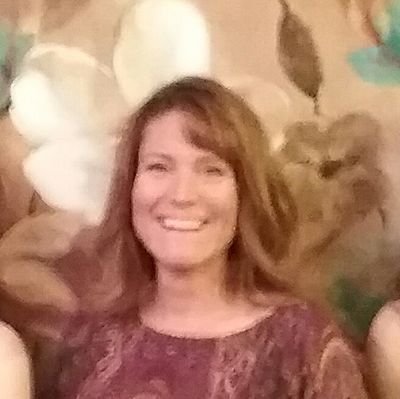 arnold99_andrea's profile picture. A wife,mom,volunteer&home vinter trying to be my best self