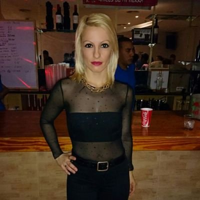 La vida me enseñó que hay que creer en hechos y no en palabras.