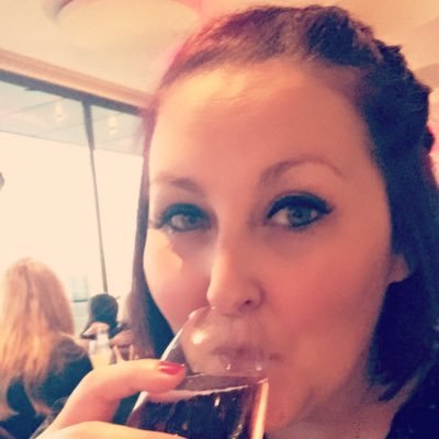 chazzy_bell's profile picture.