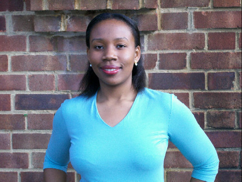 Business woman/Accountant,who loves to make new friends,shopping and travelling.