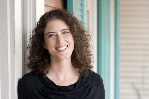 dechay's profile picture. Digital Marketing Director @GorillaCommerce Previous co-Founder @SPROUTContent.