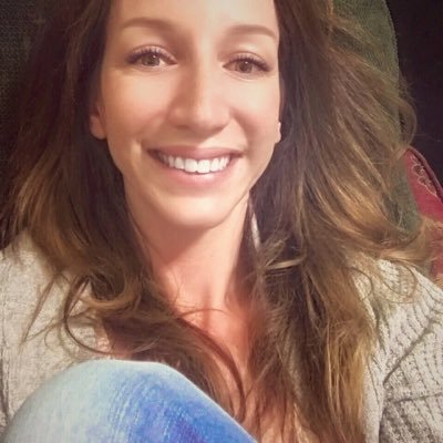 krisi_0109's profile picture. Zion Williamson Hater Club President | Christian | Wife | Mommy | Former Brat | Conservative.