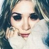 Каждая женщина хочет, чтобы её любили. Но ещё более важно для женщины чувствовать, что она главная в жизни мужчины.