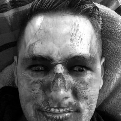 Gamer/Streamer. I'm a 31 year old gamer and have been gaming for the past 15 years. I've started a twitter account to keep my viewers up to date with my streams