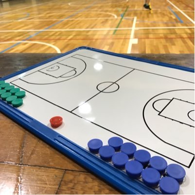 NINE_bbc1112's profile picture. 東京都台東区を中心に活動してるゲイバスケチームです。活動は日曜日。メンバーは20代〜30代中心、初心者〜経験者まで幅広くいます。現在、経験者・マネージャー募集中。興味ありましたらDMください。もちろん見学だけでもOKです。