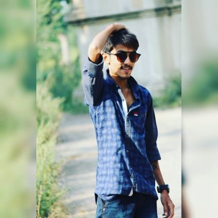 harshu2724's profile picture. #Harshu
#Cricket Lover
#Engineer😍
#24th May is mah day
