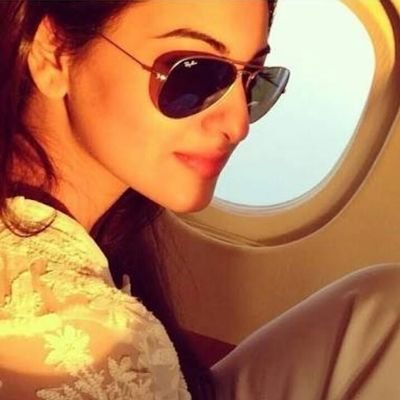➡Dardcore Fan Of Salman khan 💚 ➡Drama Queen.😋 ➡Murder cake on feb. 🎂 ➡selfie lover📷