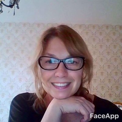 ElenaNade's profile picture. 