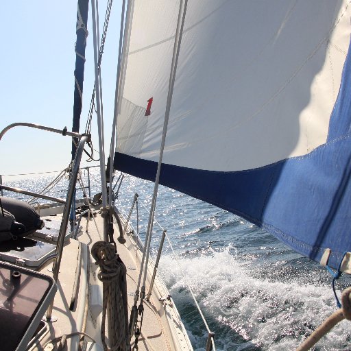 YachtingNews.uk is an online yachting magazine bringing news from the UK's South Coast and further a field. Articles on seamanship and loads of beautiful images