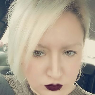 AliMStull's profile picture. 