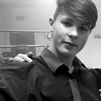 MClowez's profile picture. 