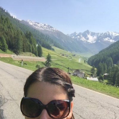 Writer, teacher, mother living in the countryside of Bavaria. Escaped America 16 years ago but feel desperately connected.