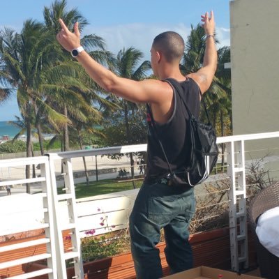 I’m always in my zone. https://t.co/e9ZiYQ9im4. https://t.co/aHyy5lgGSF